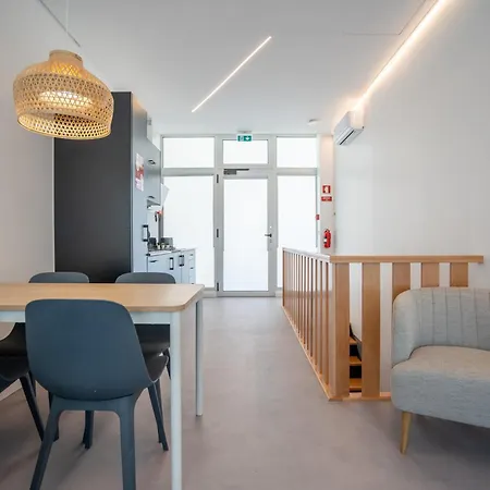 Social Piornais Duplex * Funchal (Madeira)