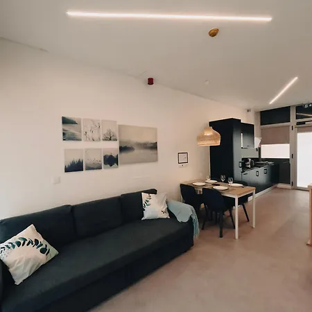 Social Piornais Duplex * Funchal (Madeira)